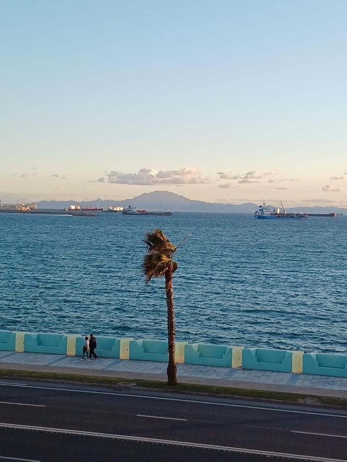 Gibraltar Views Guest House La Línea de la Concepción Exteriör bild